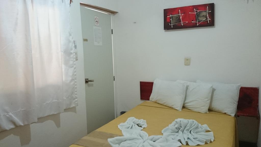 Hotel Posada La Regia Champoton Bagian luar foto